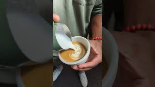 Download Lagu autumn vibes 🍂🍁#coffeelife #coffeeart #latteart #baristavibes #coffeethearpy #coffeepower MP3