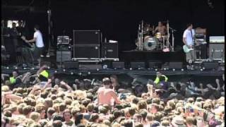 Blink-182 - All The Small Things (Live Melbourne 2000)