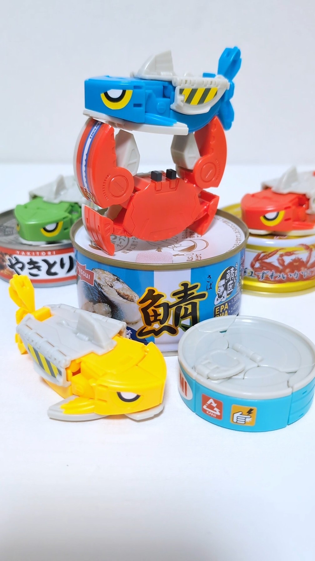 🐟This gachapon that transforms from a can of mackerel into a