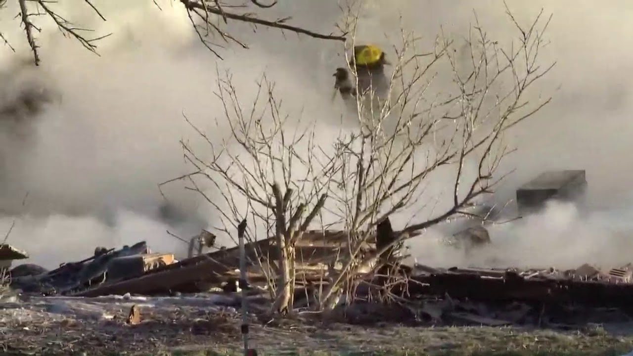 House explodes in Vermilion after vehicle crashes into gas meter - YouTube