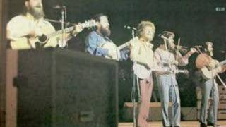 The Dubliners - The Bonnie Lass of Fyvie (live) chords