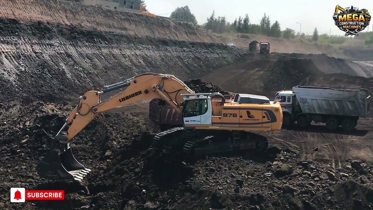 Liebherr R 976 Excavator Loading Coal in Two Passes | Powerful Mining Operation with Mercedes