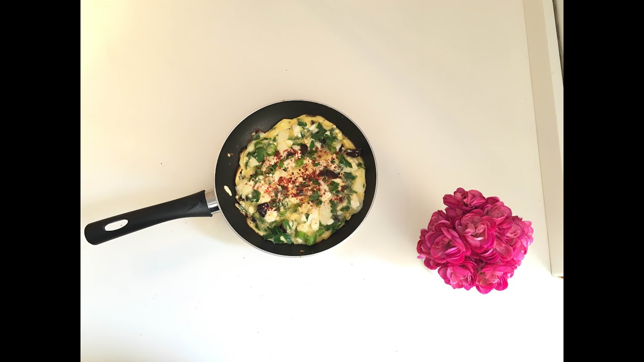 Krepte Sebzeli Omlet Tarifi Krepte Sebzeli Omlet Tarifi