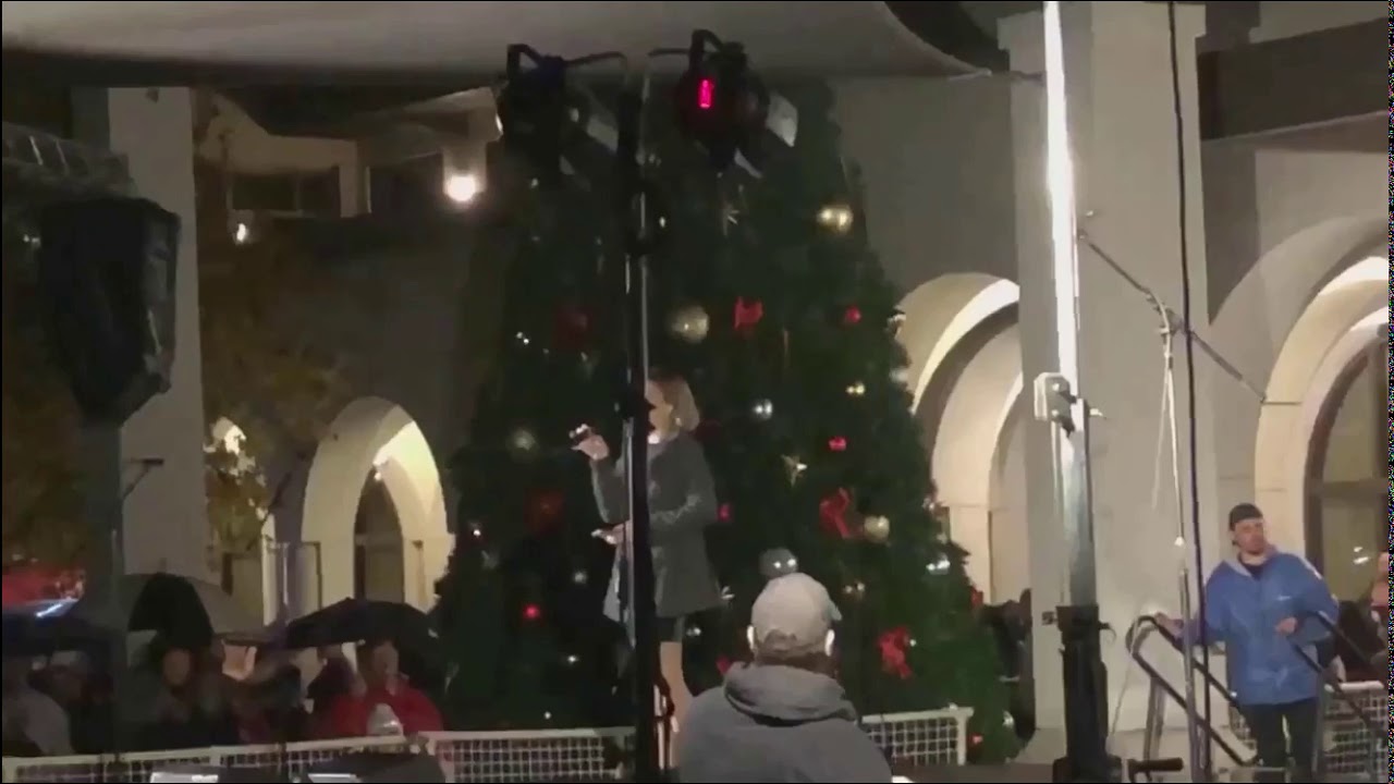 “Winter Wonderland” Downtown Brentwood Christmas Tree Lighting 2019 YouTube
