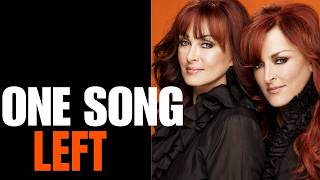 10 SONGS THAT SAVED A COUNTRY SINGER'S CAREER