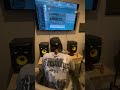 KLamarBeats putting the 808s on a trap beat #juisemoney #klamarbeats #enveeus #boston #flstufio
