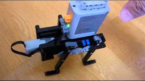 Lego Technic 4 legs Robot B