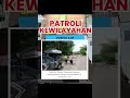 Aipda Jeksan, melaksanakan patroli dialogis di Kawasan EJIP dan menyampaiakan himbauan kamtibmas