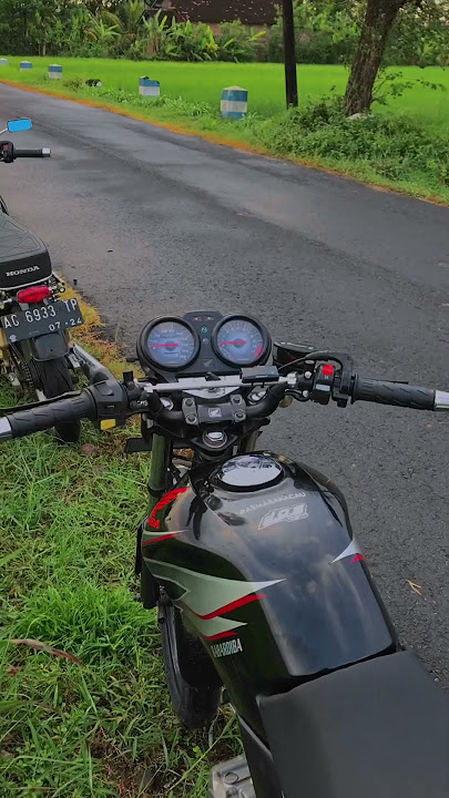 Cinematic megapro primus x cb clasik,, syd touring #cinematic #storywa