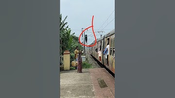 automatic green signal theke rad signal hoa gelo🫡#railway #signal #shorts #rail #viral #track #video