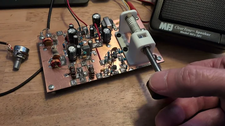 The SolderSmoke Direct Conversion Receiver listening to CQ Worldwide (CW).