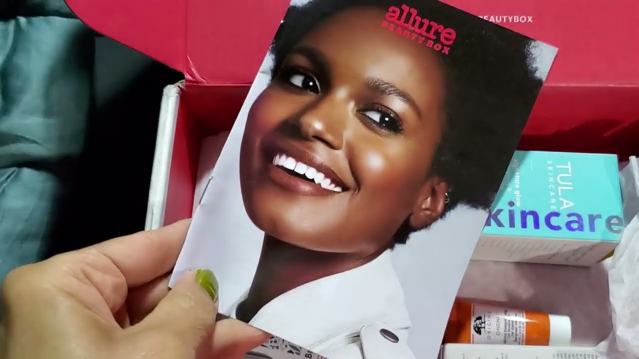 allure beauty box March 2022