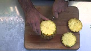 The third in our new series of videos, shows you how to cut a
pineapple into wedges and use skin as plate for presenting. this is
perfect way ea...