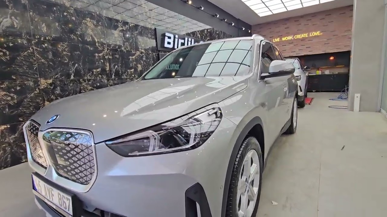 0 km Bmw X1 Stek Boya Koruma Filmi Tech Crystal Seramik Kaplama Llumar Cam Filmi