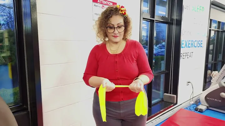 Physio therapy shoulder strengthening exercises تمارين تقوية الكتف بالعلاج الطبيعي