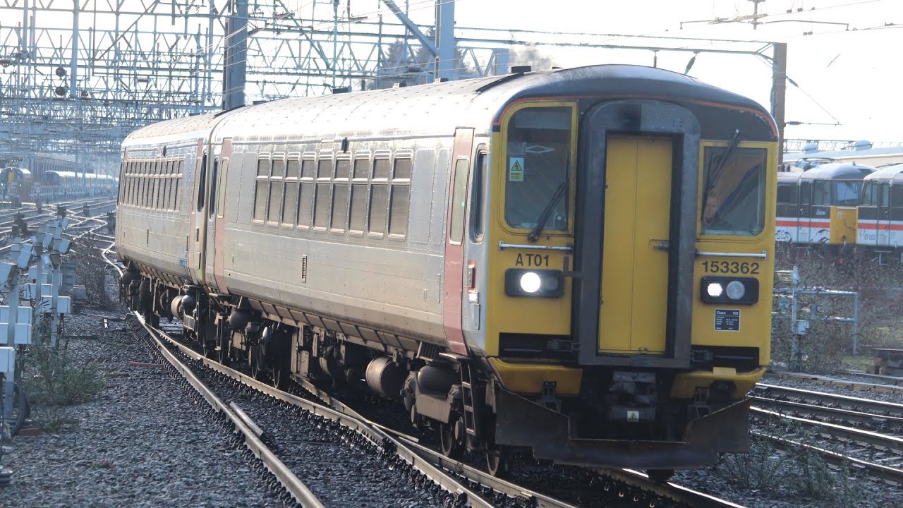 153362 & 153507 arriving at Crewe