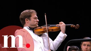 Renaud Capuçon with Jaap van Zweden - Mendelssohn: Violin Concerto No. 2 (EXTENDED VIDEO)