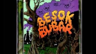 Besok Bubar - Diskriminasi