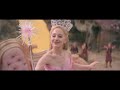 映画「ウィキッド ふたりの魔女」日本語吹替版本編映像「ポピュラー」