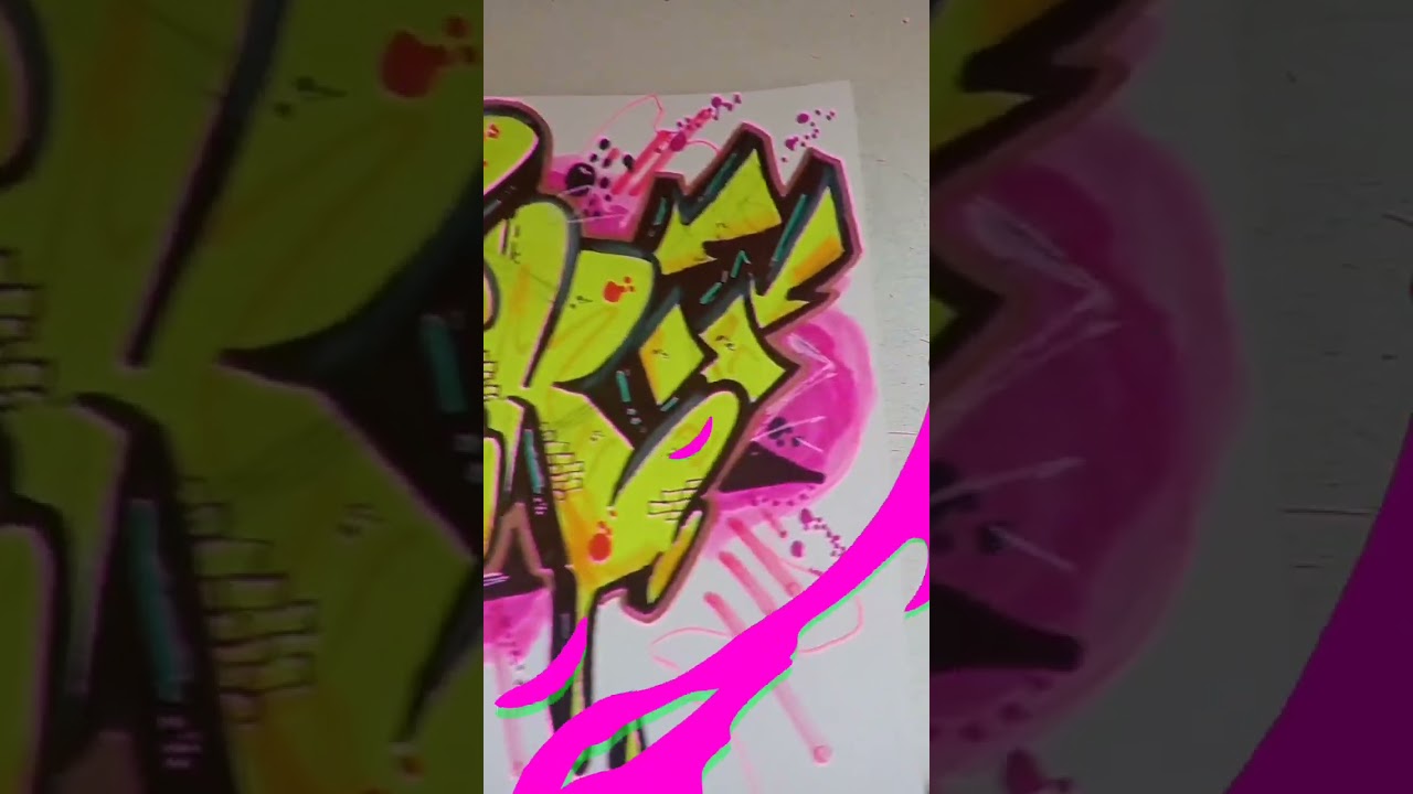 #стикербомбинг