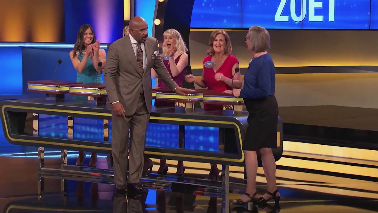 171027163 Steve Harvey And Player Dance The Mashed Potato Together