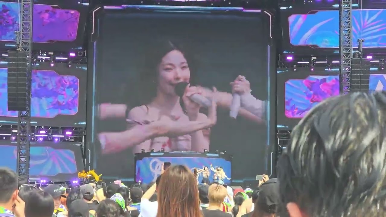 250705 WATERBOMB SEOUL ~ fromis_9 - DM