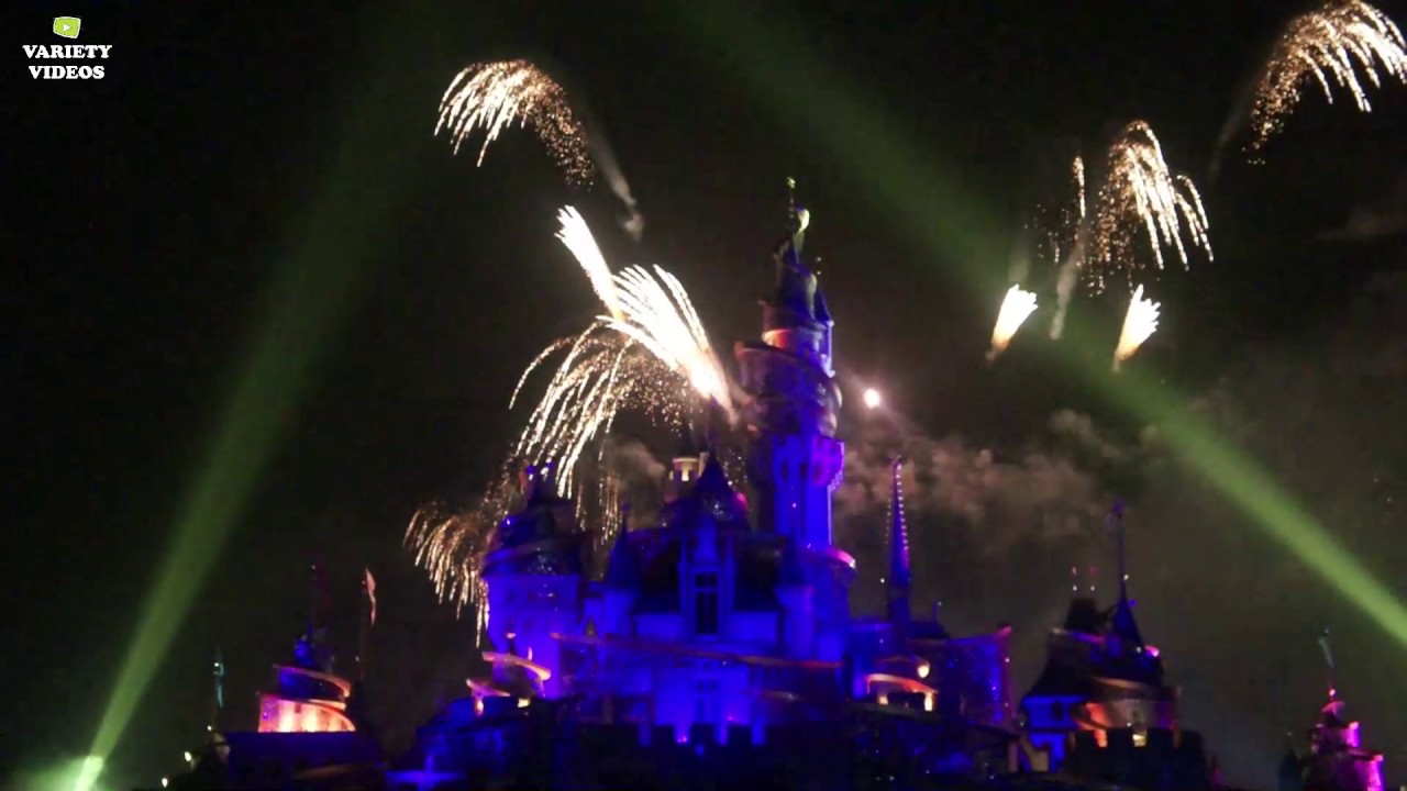 DISNEYLAND FIREWORKS SHOW - HONG KONG - YouTube