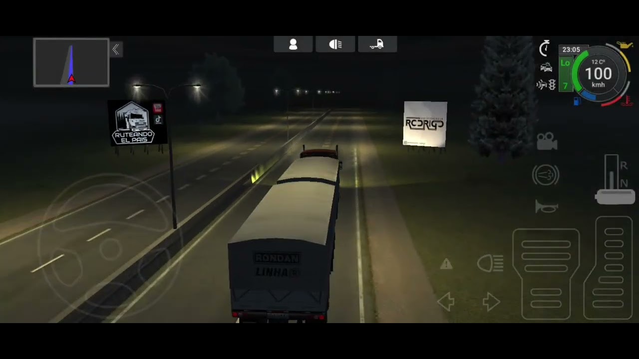 Achanak se truck ka accident ho gaya #subscribe #emoji #like #funny #viral #comedy #sports 