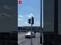 Pogledajte atmosferu prije koncerta. Neki su pokušali zaraditi na imenu poznatog glazbenika.