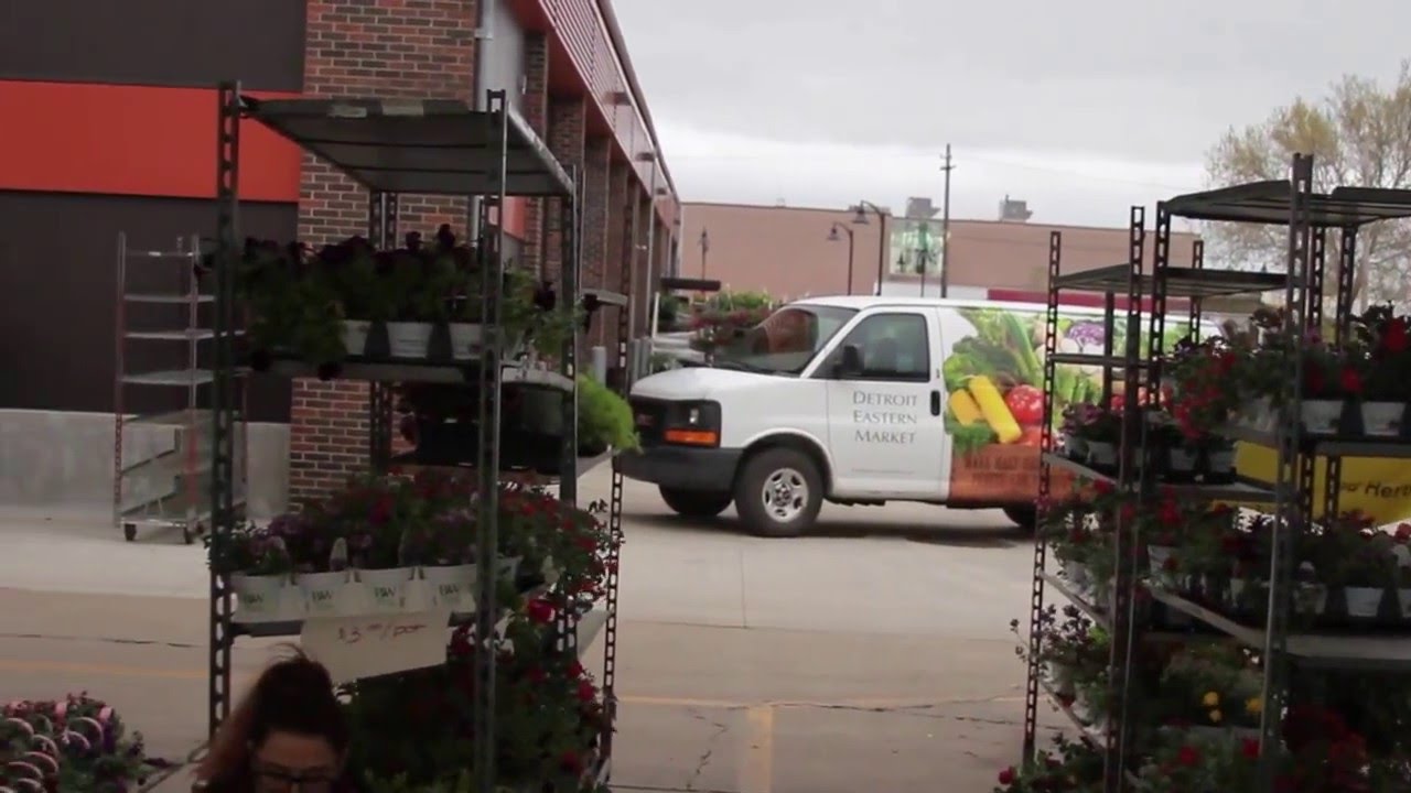 Detroit Eastern Market Flower Buyers