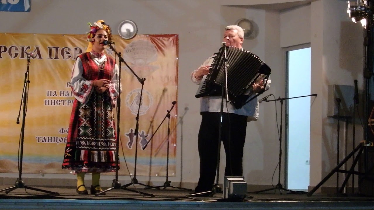 STOYAN PREZ GORA VURVESHE - PETYA PANEVA / Стоян през гора вървеше - Петя Панева