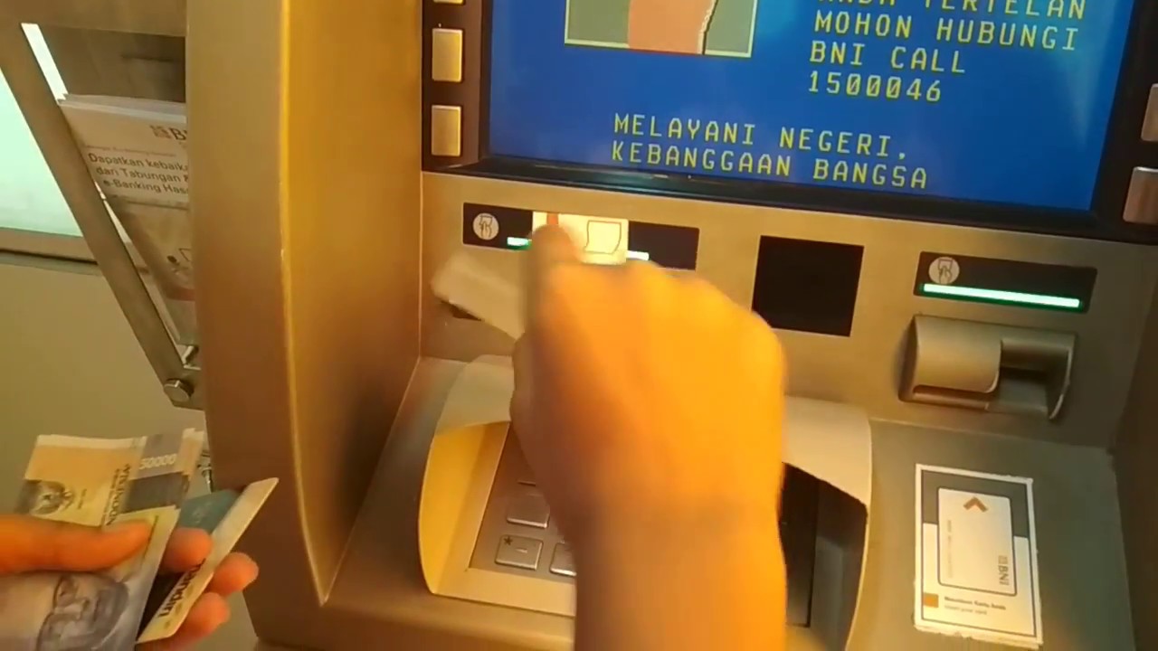 Mudah Ambil Uang Di Atm Bni Syariah Pakai Kartu Debit Mandiri Youtube