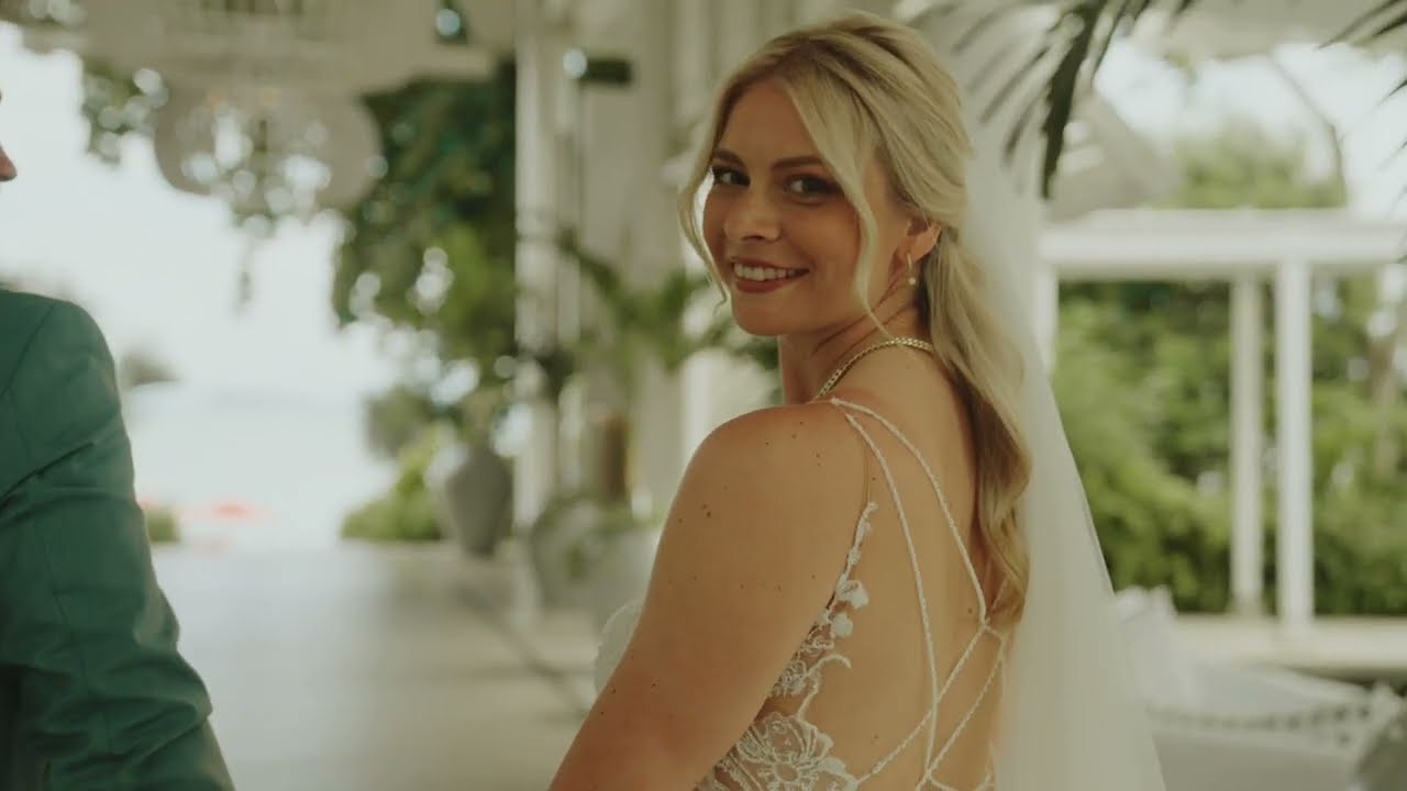 LUX* Grand Gaube, the perfect backdrop to your big day