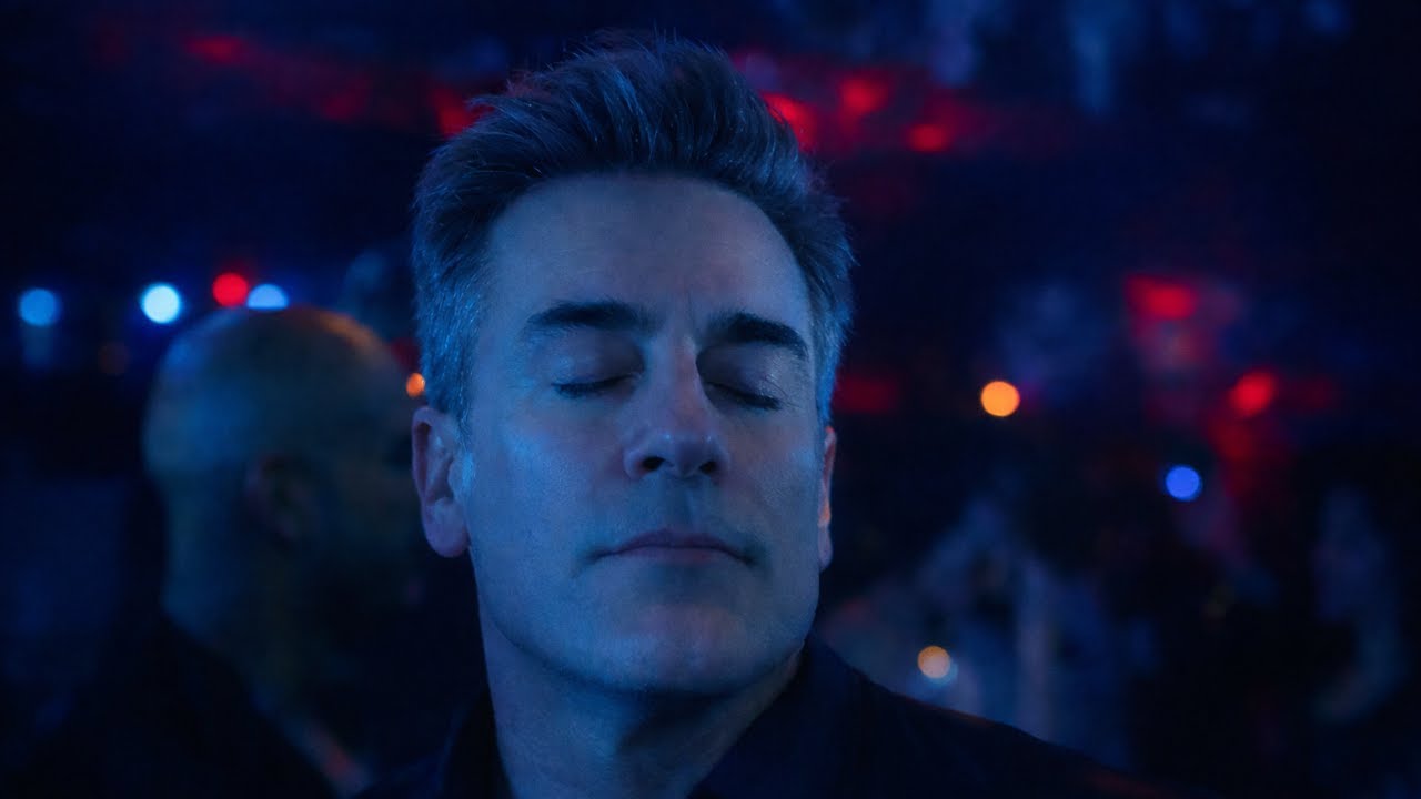 KATO feat. Jon - Turn The Lights Off - (Techno / Trance Cover)