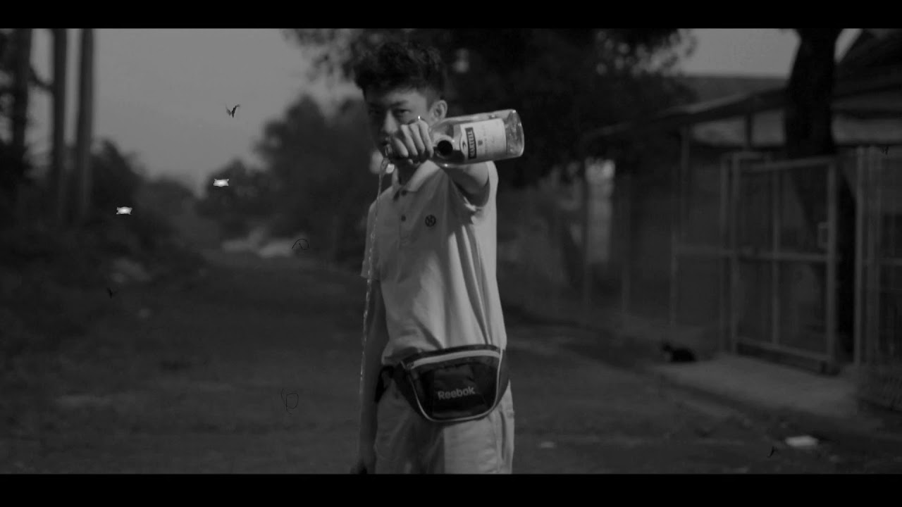 (FREE HARD) Rich Brian Type Beat - Rap/Trap Instrumental