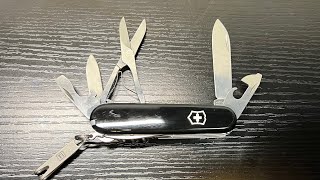 Maybe I was wrong about victorinox knives | Swiss Army knife climber