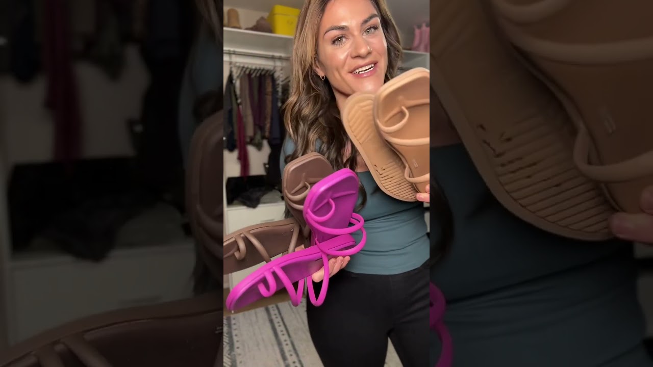 is gearing up for spring already! New colors just dropped in the Miami toe loop sandal 