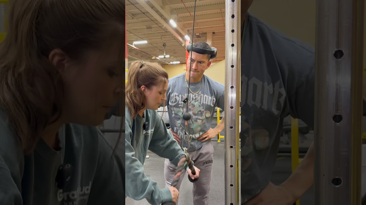 When you bring your girlfriend to the gym .. 