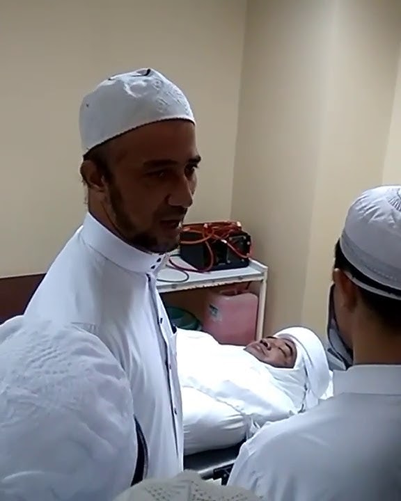 Persiapan pemakaman Tuan Guru Zuhdi di Banjarmasin  Sabtu, 2 Mei 2020  Sedikit Riwayat Guru Zuhdi :