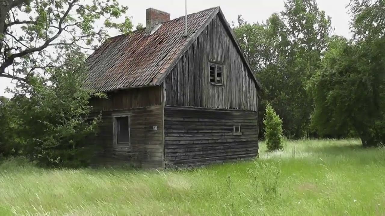 opuszczony domek mial byc drewniany jest murowany