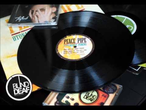 DTonate - Peace Pipe feat. Dudley Perkins (Instrumental)