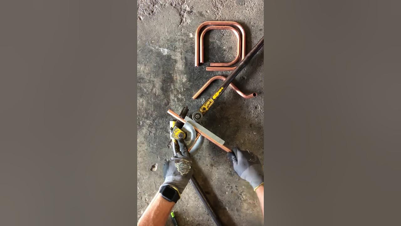 P B Plumber How to bend copper pipe, 90 bends YouTube