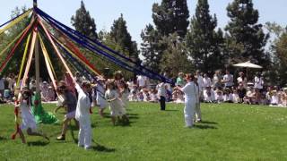 1st Grade Maypole