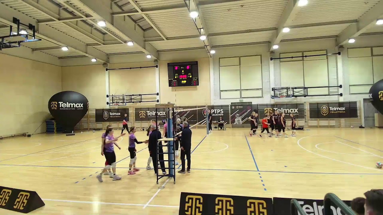 Mecz Pomorskiej 1. Ligi Siatkówki Kobiet: PTPS Telmax Człuchów - APS Rumia