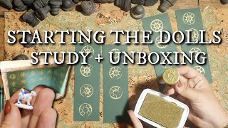 An Amazing Miniature Unboxing  + We Start The Miniature Mudlarking Study!