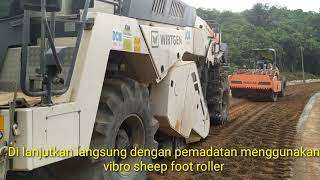 Proses Ctb Menggunakan Wirgent Dan Greder Komatsu 535Cement Treated Base