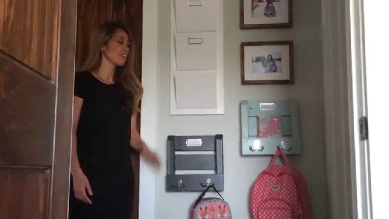 How to Build Wall Shelf Hooks Back to School Organizer decorating house games