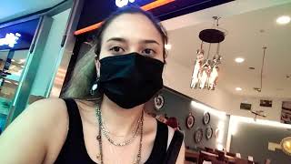 Podi̇um Avmde Ai̇lemle Yemek Masasi Bakiyoruz Artik Yemek Masamiz Var