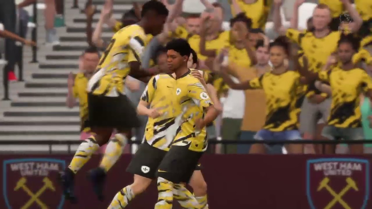 FIFA 22 Malen outstanding innovative finish