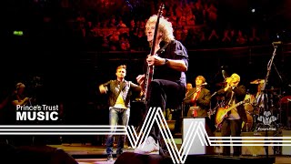 Queen - We Will Rock You (The Prince's Trust Rock Gala 2010)